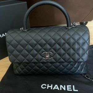 Like new Chanel Coco Handle Quilted Caviar medium